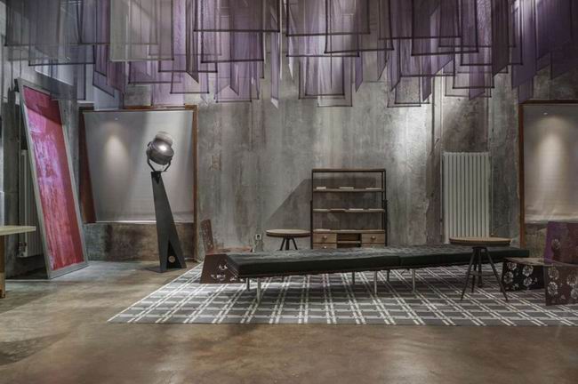 前卫与历史的碰撞