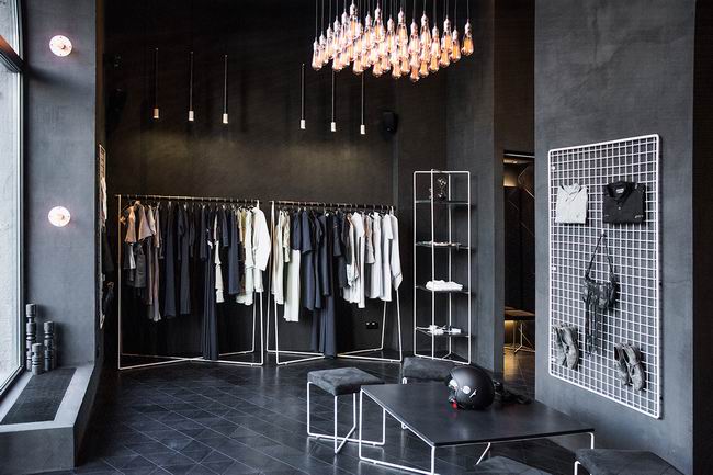 单一色彩XXXX服装店